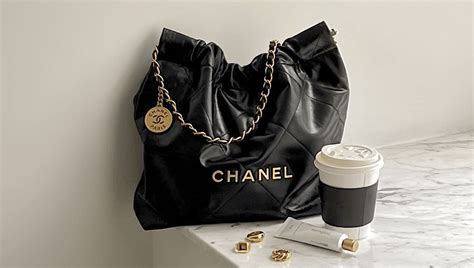 chanel handbags outlet paris|chanel 22 large handbags.